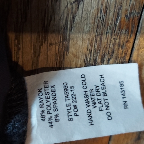 2 top bundle  6 for $10 tops - Picture 8 of 13